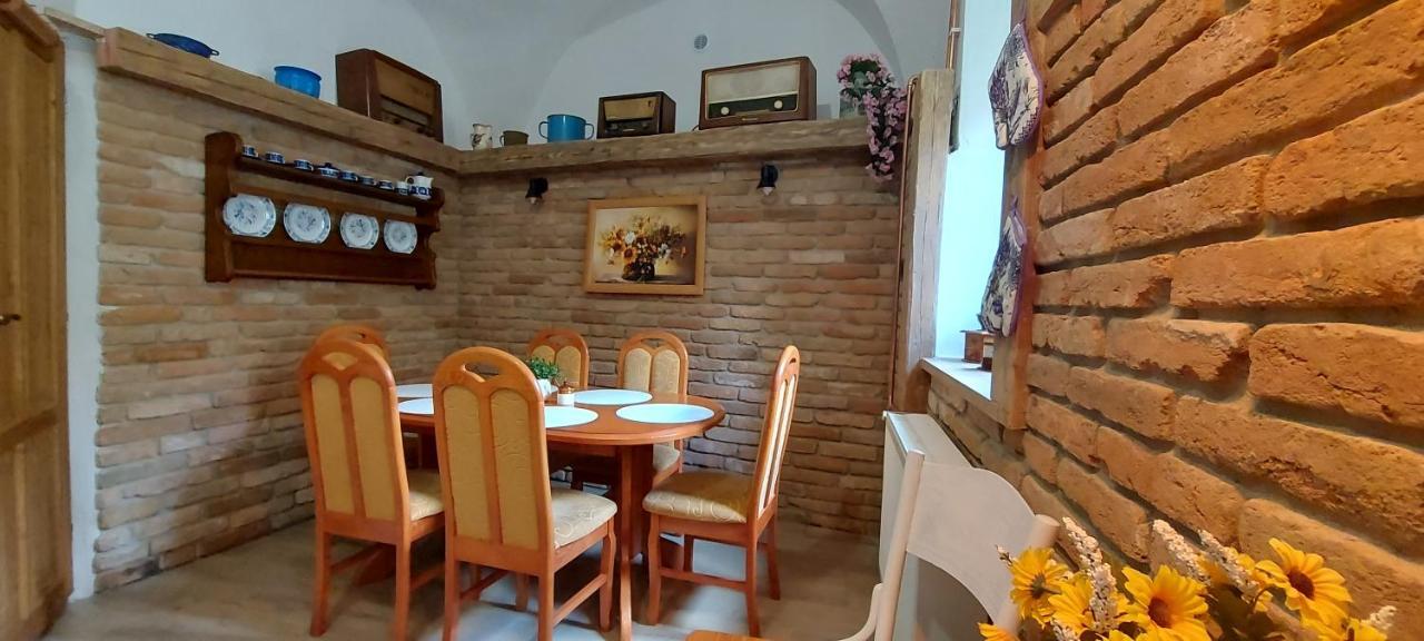Penzion Tomino Banská Štiavnica 外观 照片