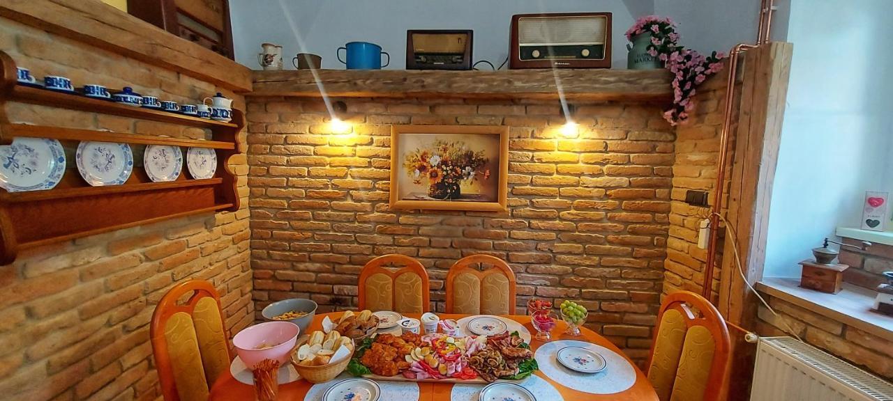 Penzion Tomino Banská Štiavnica 外观 照片