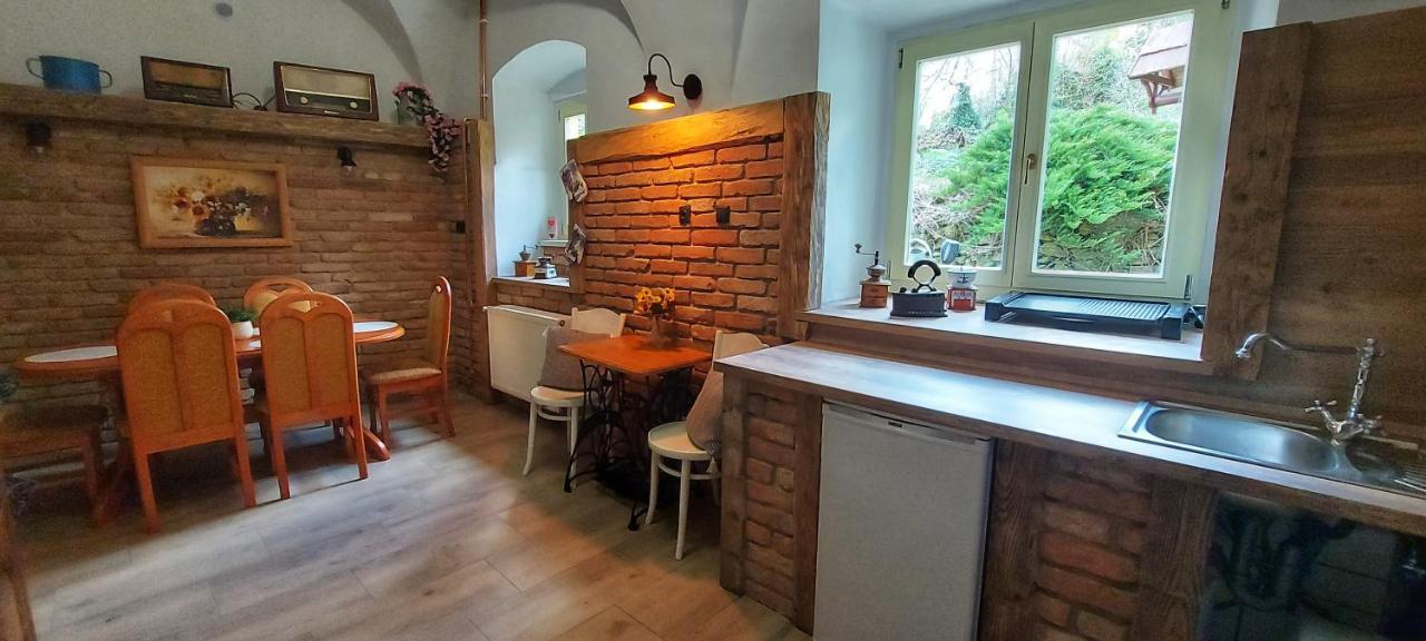 Penzion Tomino Banská Štiavnica 外观 照片