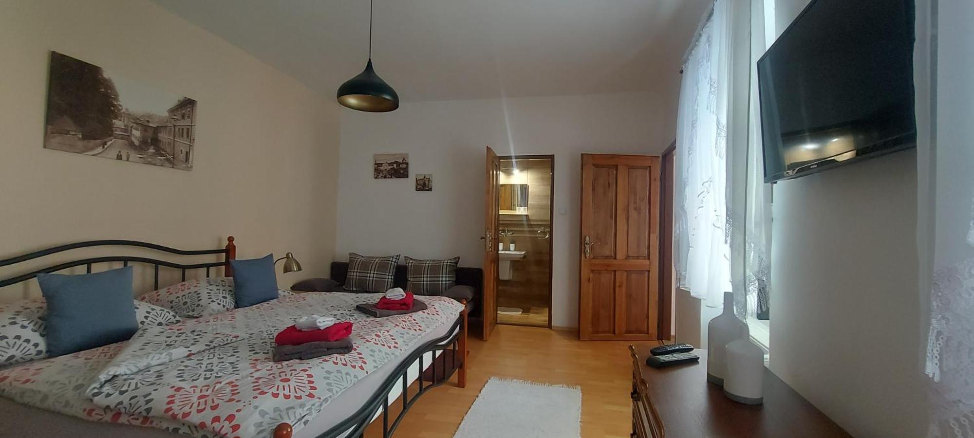Penzion Tomino Banská Štiavnica 外观 照片